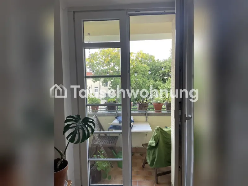 Tauschwohnung: 2,5 Zimmer Sonnige Wohnung Balkon/Blick zum grünen Hinterhof — photo 1
